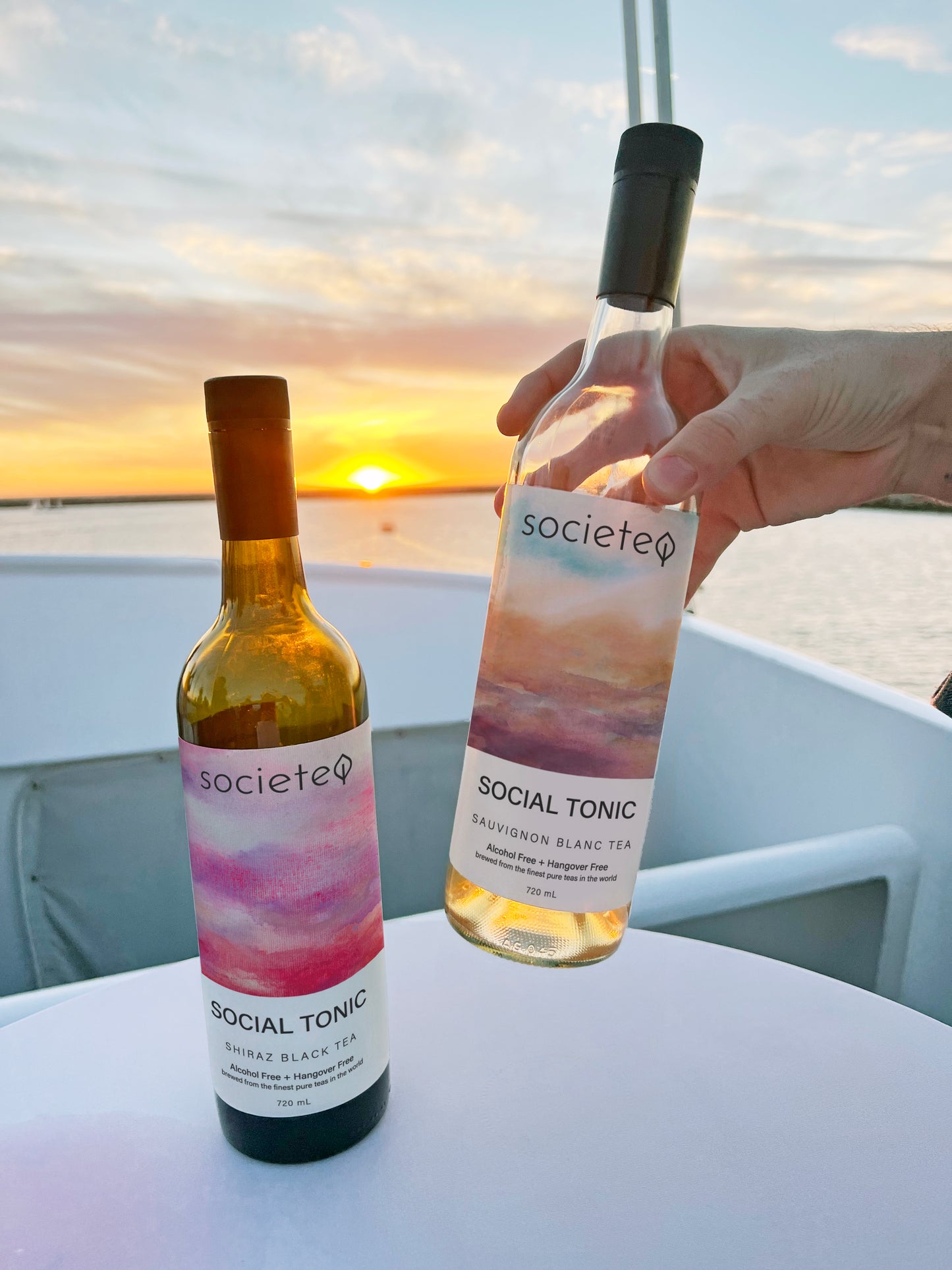 Tēthos Sampler 2 pack, black tea shiraz + sauvignon blanc tea
