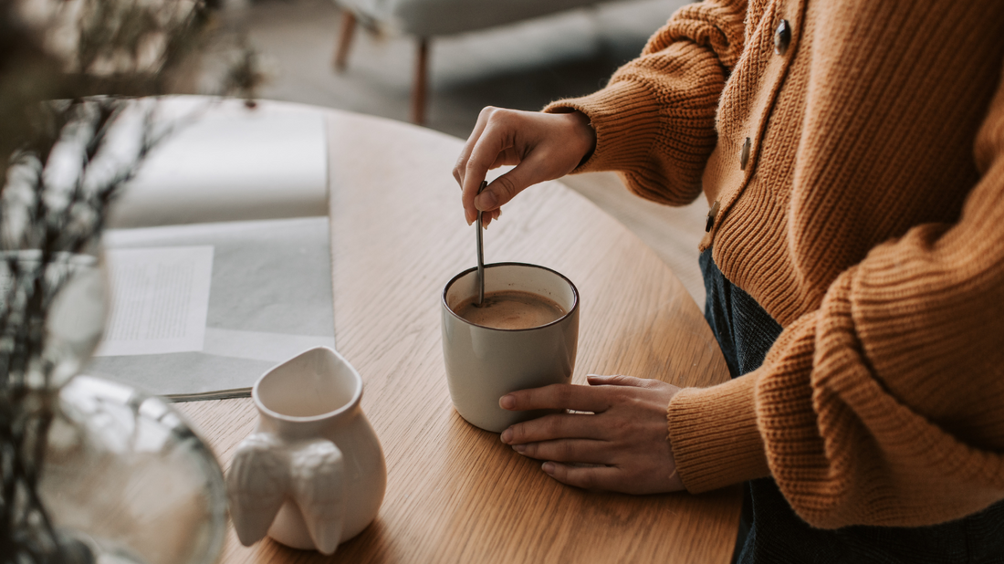 With so many options available, learning how to choose the right tea can feel overwhelming at first. Each tea offers different benefits, flavors, and levels of stimulation, making it important to match your choice with what your body truly needs.