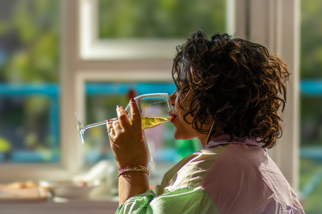 What is Tea Wine? A Guide to Wine Made from Tea